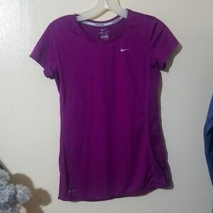 Women's Nike Running Dri Fit Size Small Purple Shirt